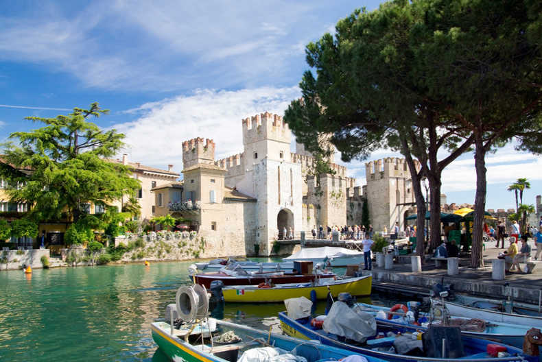 lake garda villas and apartments