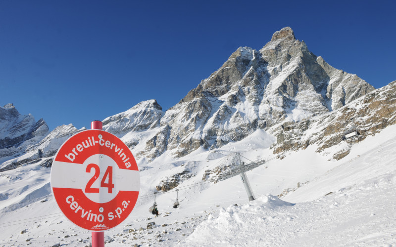 ski holidays in cervinia