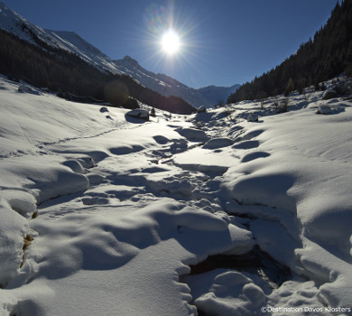 davos off-piste skiing