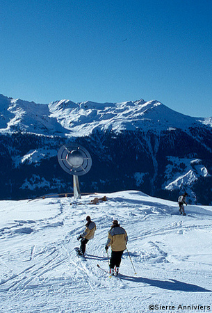 grimentz ski resort, switzerland, ski holidays in traditional wooden chalets