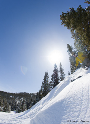 off-piste skiing in snowmass, snowmass ski holidays, colorado