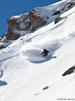 off piste skiing in telluride